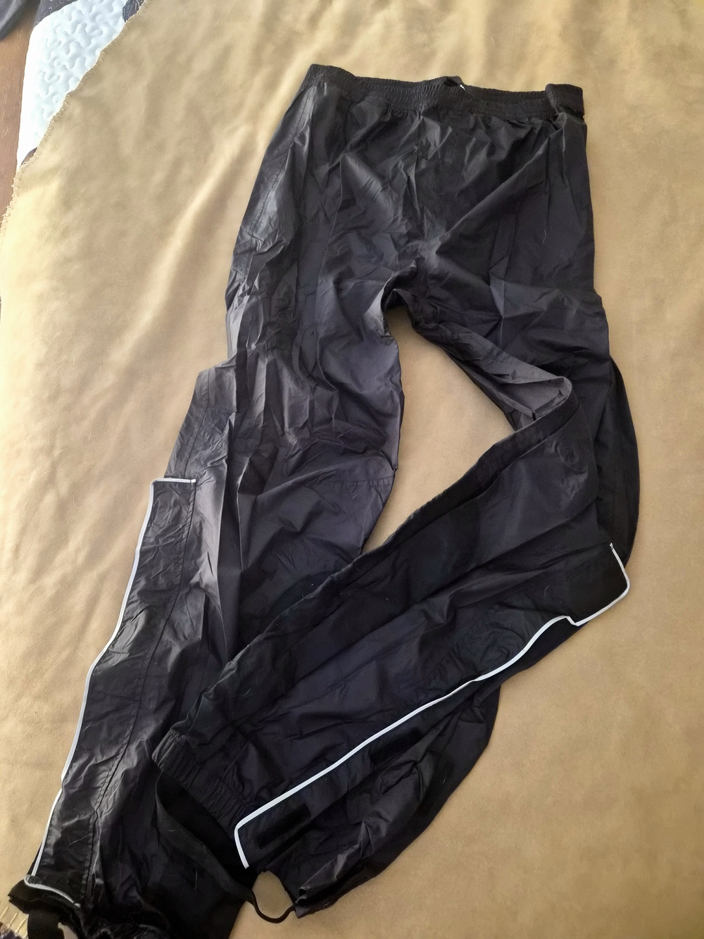 Harley-Davidson Black Rainsuit Set Size L, NEVER WORN - Picture 2 of 6